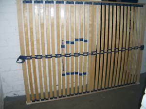 gebrauchter Möbel Lattenrost