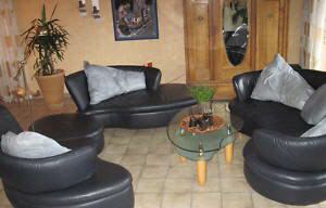 gebrauchte Möbel Schwarze Couch