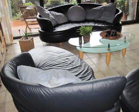 schwarzes Ledersofa billig günstiger kaufen