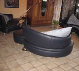 gebrauchte Möbel schwarzes Ledersofa