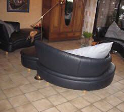 gebrauchte Möbel schwarzes Ledersofa