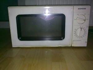 Mikrowelle billiger kaufen im 2te Hand Laden