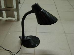 gebrauchte Möbel Tischlampe