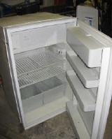 gebrauchter Einbaukühlschrank