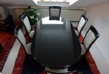 gebrauchter Tisch mit 6 Stühle schwarz