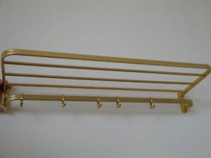 gebrauchte Hängegarderobe Messing mit Hacken