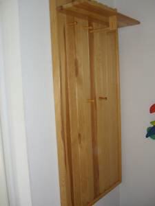gebrauchte Hängegarderobe mit Hacken