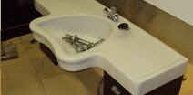 gebrauchtes Handwaschbecken