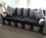 gebrauchte Möbel 2 Sitzer Sofa