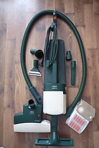 gebrauchter Vorwerk Staubsauger