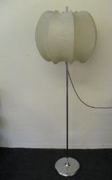 gebrauchte Möbel Stehlampe