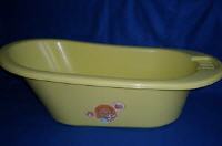 Kinderbadewanne aus Kunststoff