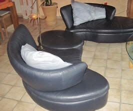 gebrauchte Möbel schwarzes Ledersofa