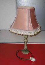 gebrauchte Rosa Schirm Tischlampe