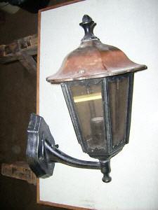 gebrauchte Wand-Außenlampe