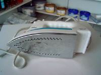 gebrauchtes Dampfbügeleisen