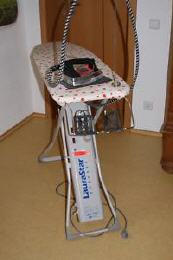 gebrauchtes Dampfbügeleisen