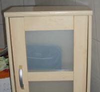 gebrauchter Badezimmer Hängeschrank