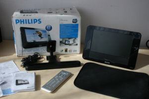 gebrauchte Möbel und DVD Player