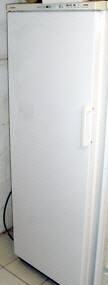 gebrauchter Eisschrank