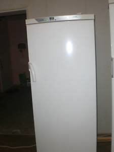 gebrauchter Eisschrank