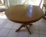 gebrauchte Möbel Holztisch