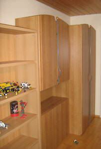 gebrauchte günstig Kinderzimmer-Schrank
