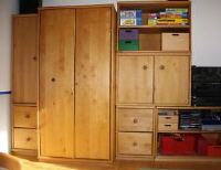gebrauchter günstiger Kinderzimmer-Schrank