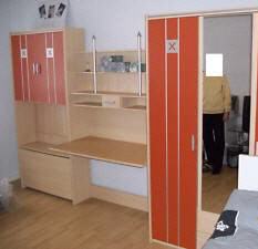gebrauchter günstiger Kinderzimmer-Schrank