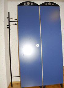 gebrauchter günstiger Kinderzimmer-Schrank